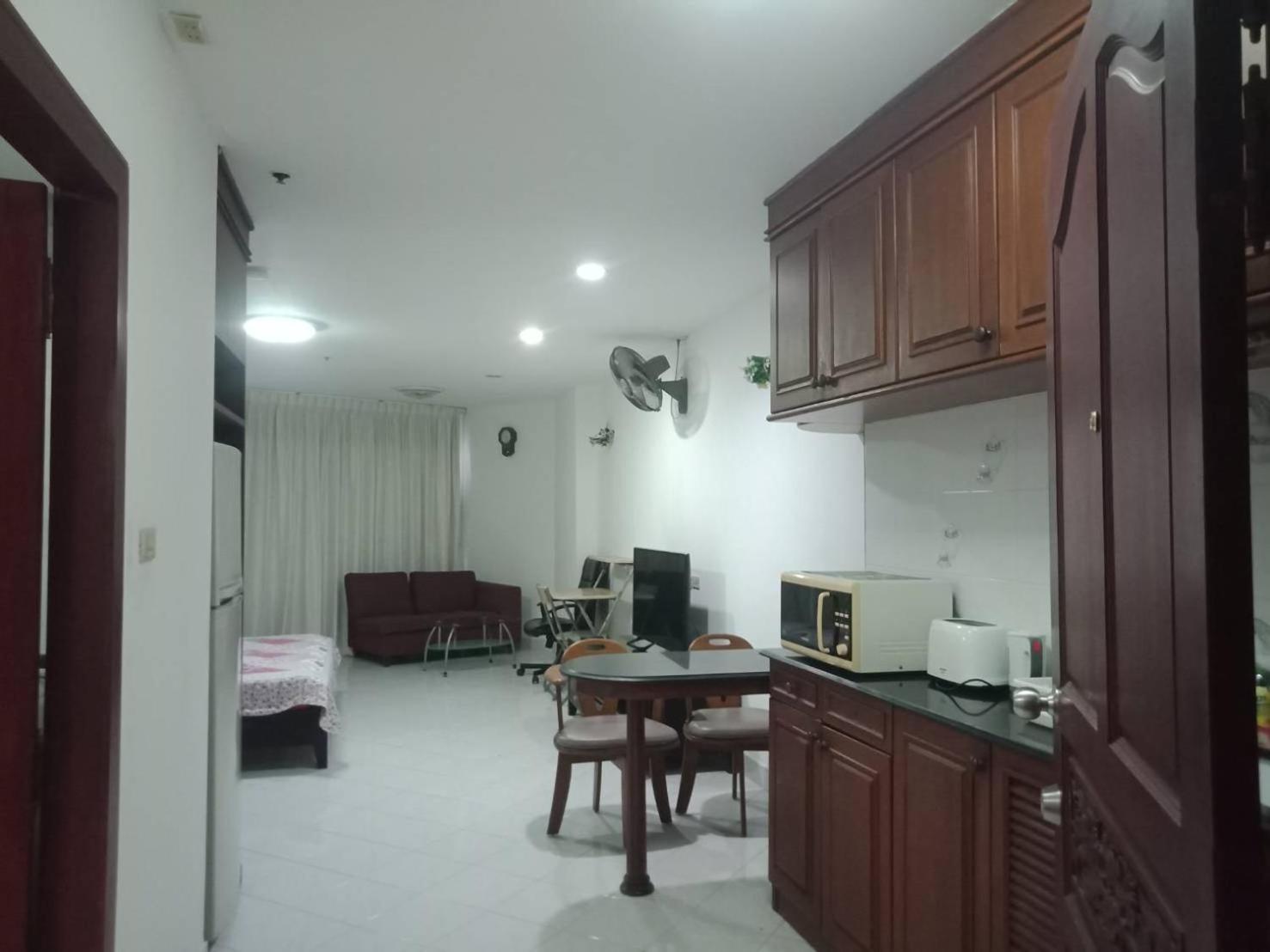 View Talay 2 Suite Apartments Bãi biển Jomtien Ngoại thất bức ảnh